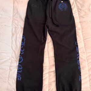 Chrome Hearts Horseshoe Logo Sweatpants in
Black/Blue size L